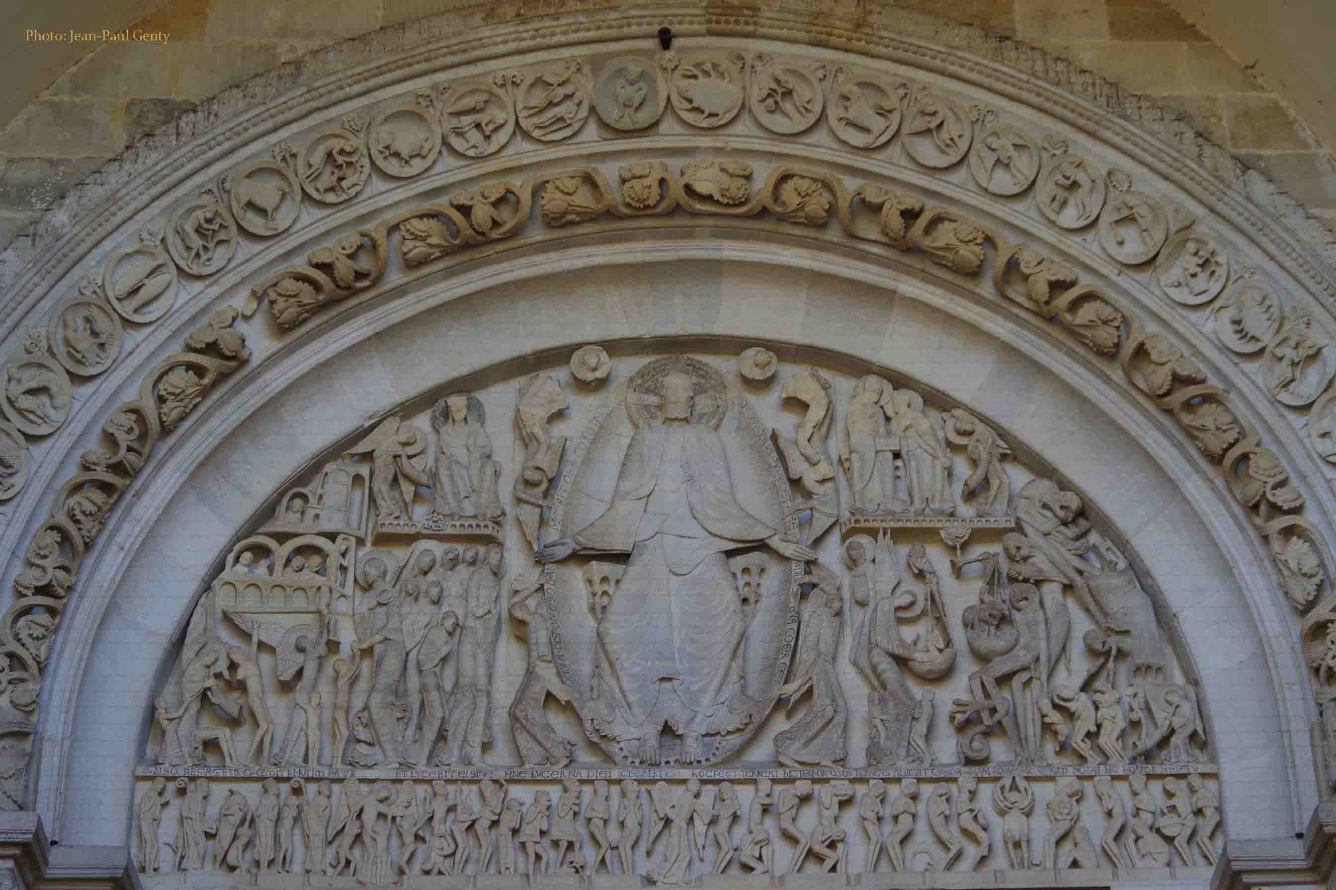 Tympan de la cathédrale d'Autun